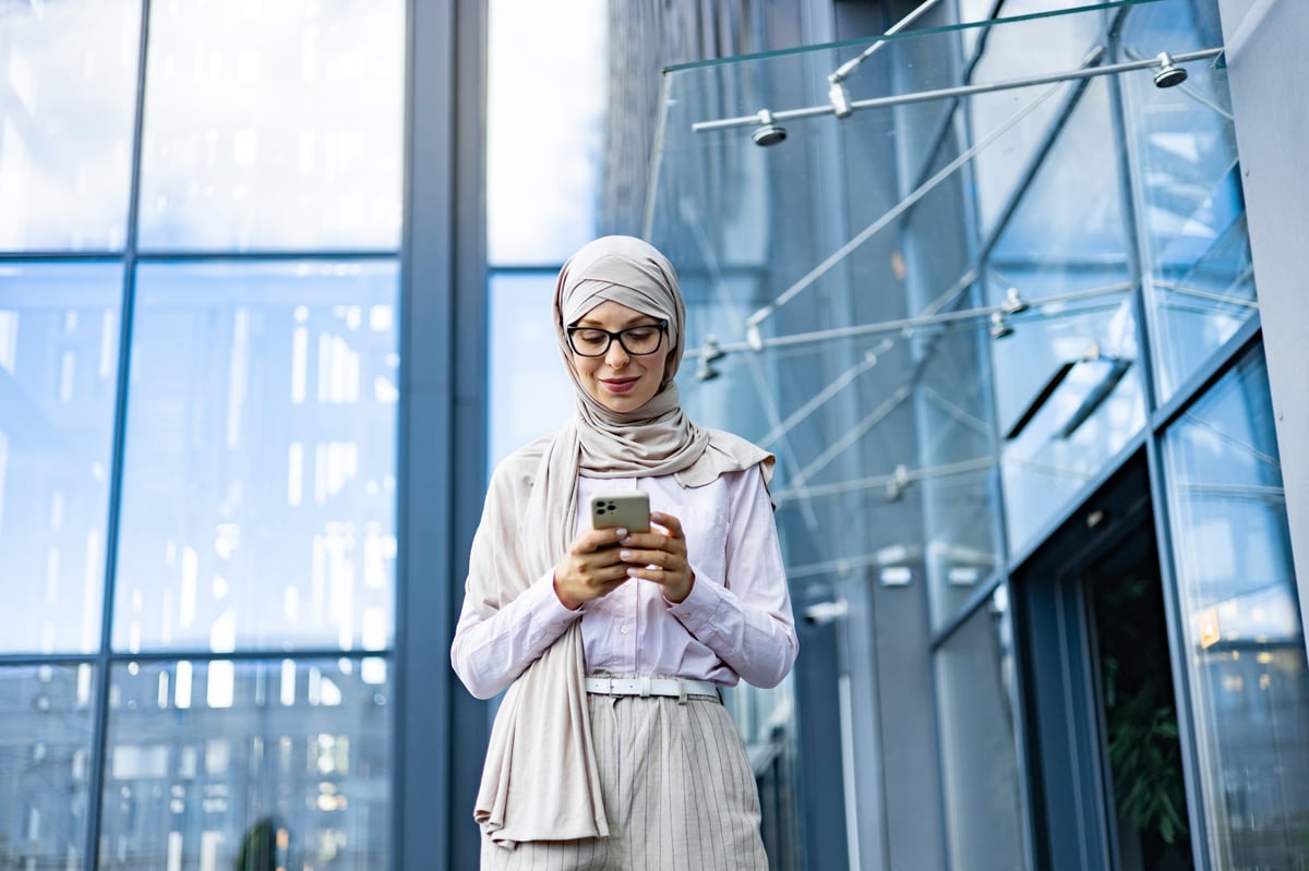 Amina Malik - Creative Strategist at BARAQAH Islamic Finance
